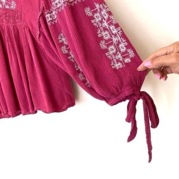 American Eagle v-neck  top with dropped sleeves, empire waisted, loose & flowy - Picture 8 of 12